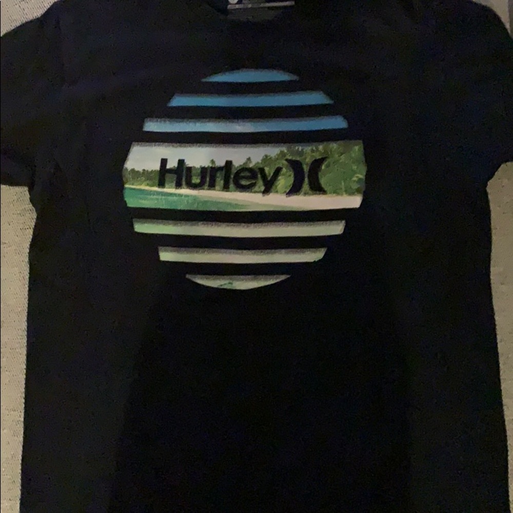 Black t-shirt